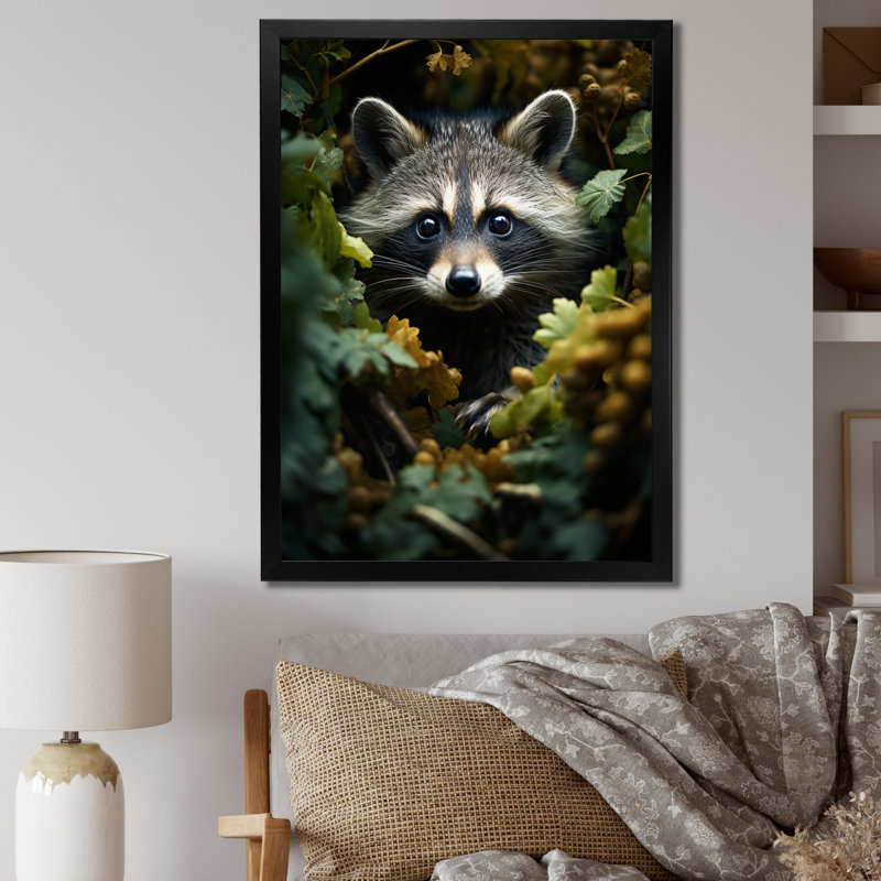 Curious Raccoon Collage VI - impression, Toile noire à cadre unique, H 44 po x l 34 po x P 1,5 po