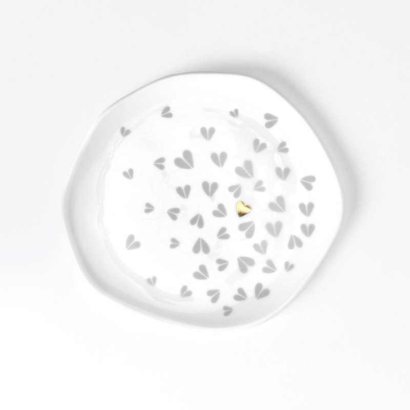 Porcelain Plate of Hearts - 5.5"