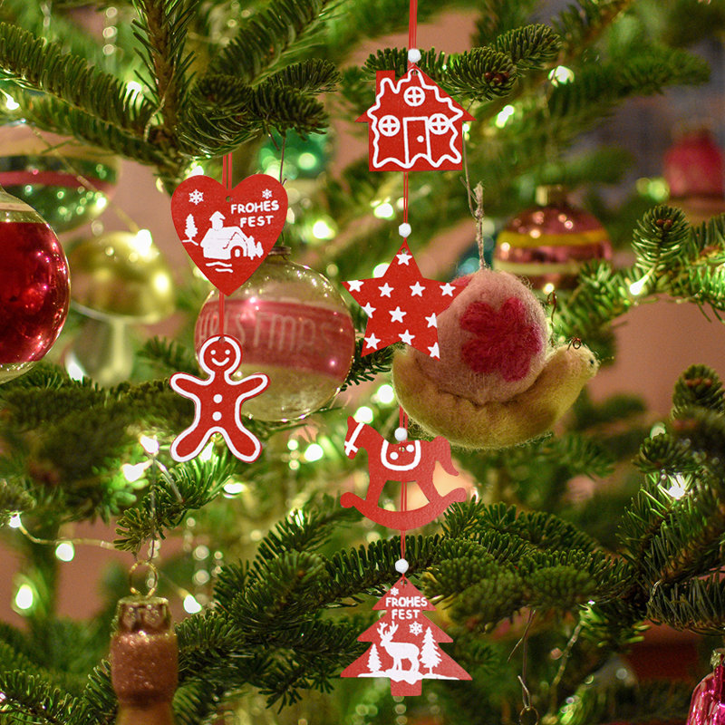 2.1cm Wood Holiday Shaped Ornament