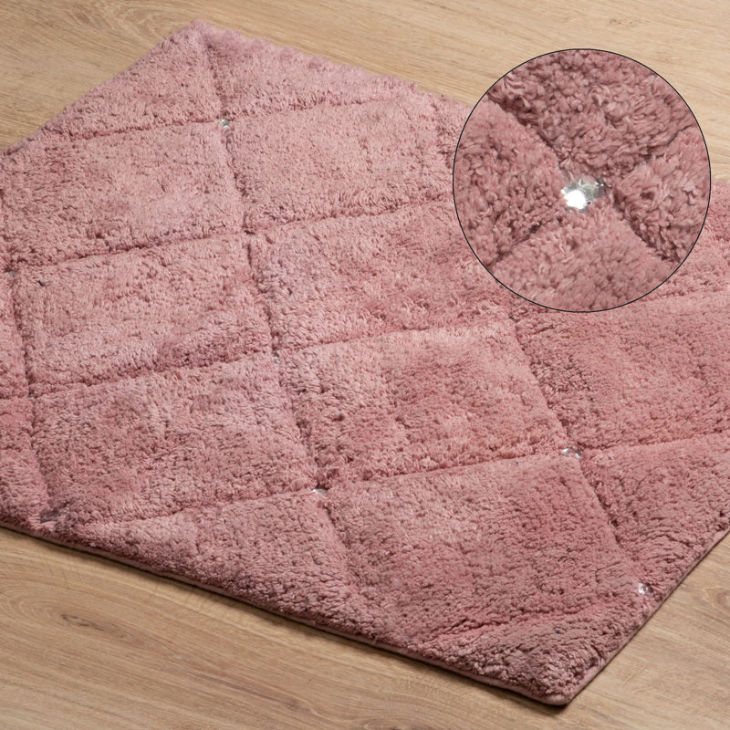 Lloshi Bath Rug, Dark Pink