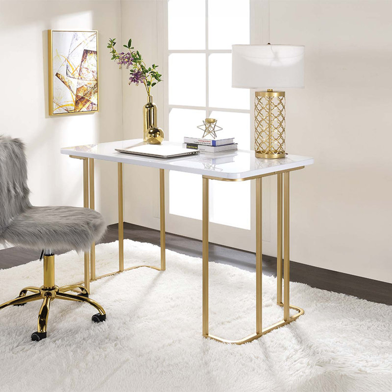 Bureau Estie, finition blanche et or