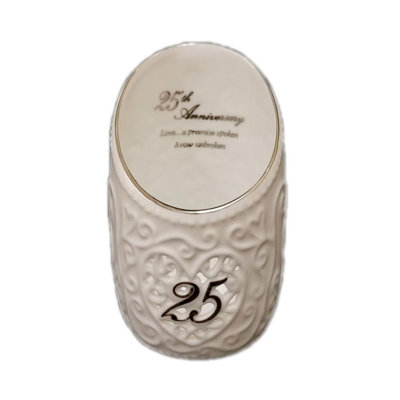 Sculpture 25e anniversaire de l'Avenale, Love a Promise Spoken a Vow