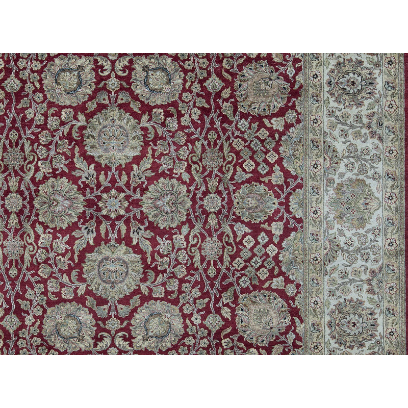 Tapis rouge et crème noué à la main de haute qualité