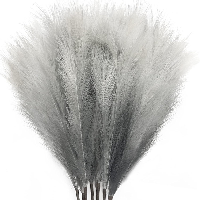 Imitation of Pampas Grass