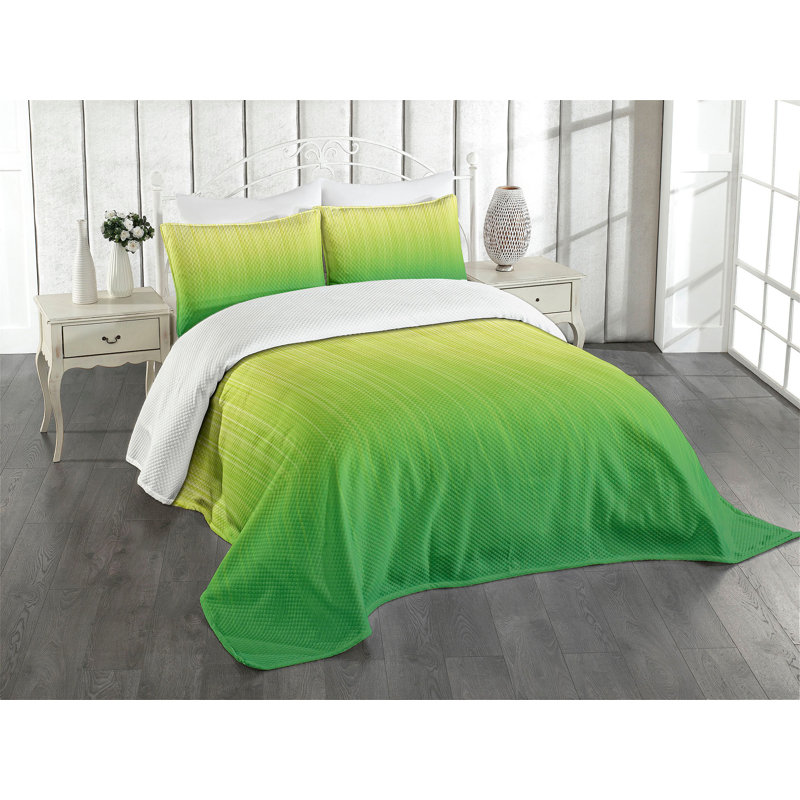 King Size White and Green Quilted Bedspread Set