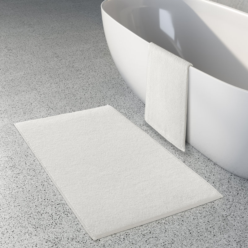 Linden - Bath Mat Bath Mat, 20" W x 32" L, Paper White