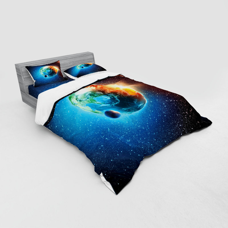Earth Modern & Contemporary Duvet Cover, Queen Duvet Cover + 3 Additional Pieces
