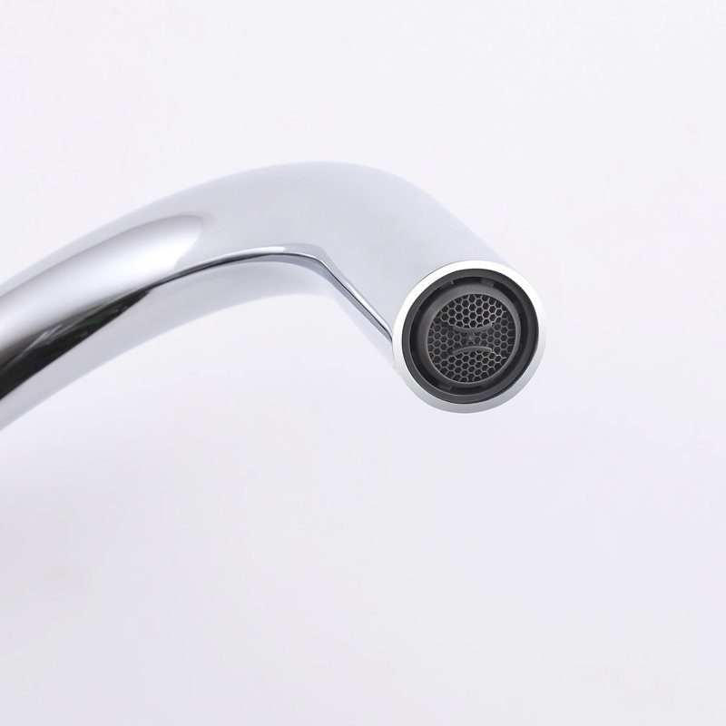 Robinet thermostatique extérieur sur pied avec douchette à main