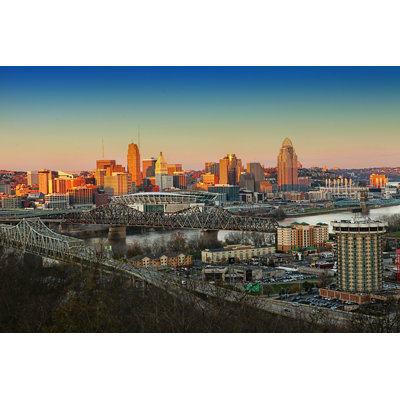 " Cincinnati Skyline " by Hstiver