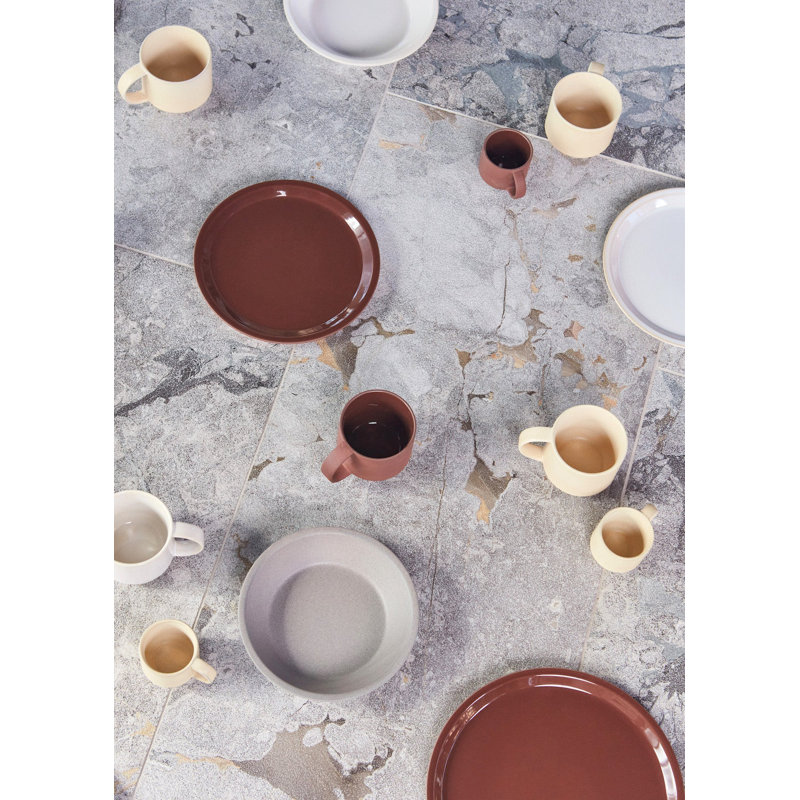 Yuka Handmade Terracotta Dinner Plate, Stone