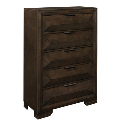Pittsfield 34.25'' W 5 - Drawer Dresser