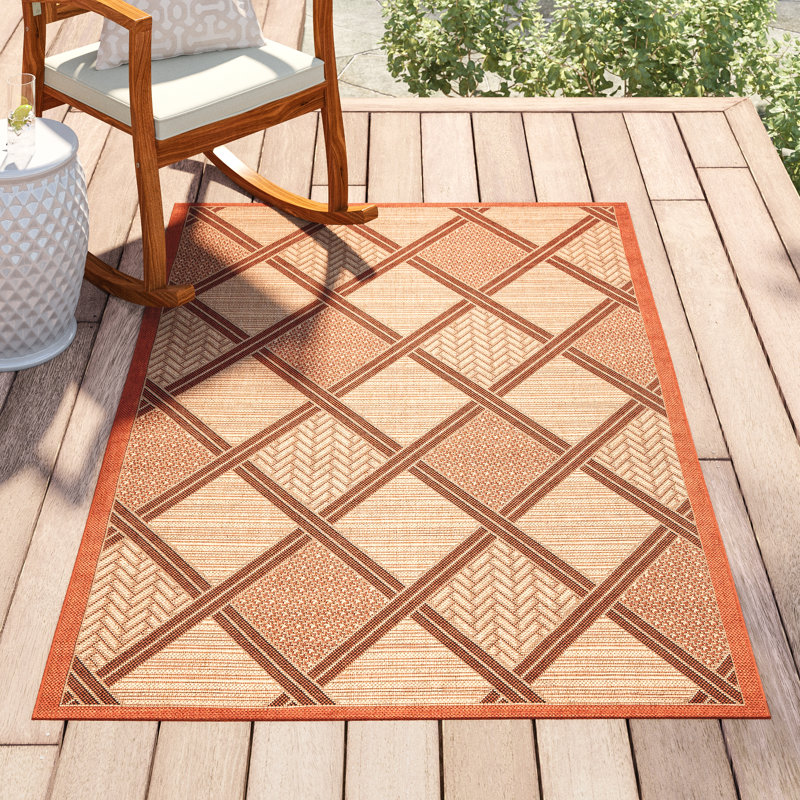 Arneshia Geometric Cream/Terracotta Indoor/Outdoor Area Rug, Rectangle 4' x 5'7"