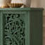 Meuble d'appoint haut avec portes et rangement, vitrine à double porte sculptée de style campagnard avec tablette réglable et pieds tournés-168703769
