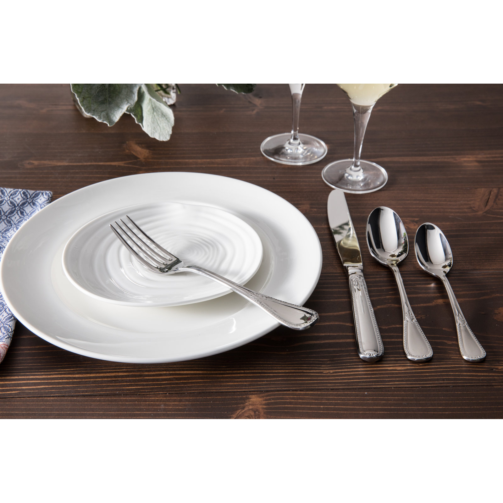 Savoy Stainless Steel Flatware Set - Service for 4
