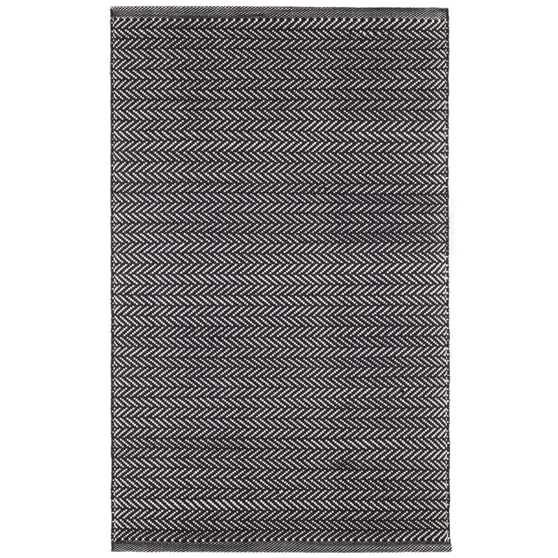 Herringbone Pearl Handwoven Indoor/Outdoor Rug, Rectangle 7'6" x 9'6", Black/Ivory
