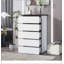 Grande commode blanche moderne à 5 tiroirs pour la chambre à coucher, parfaite pour le rangement organisé et la décoration élégante