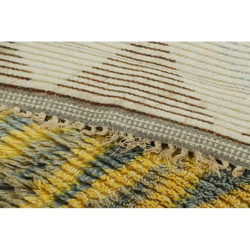 One-of-a-Kind 2’6x5’ Hand Knotted Area Rug