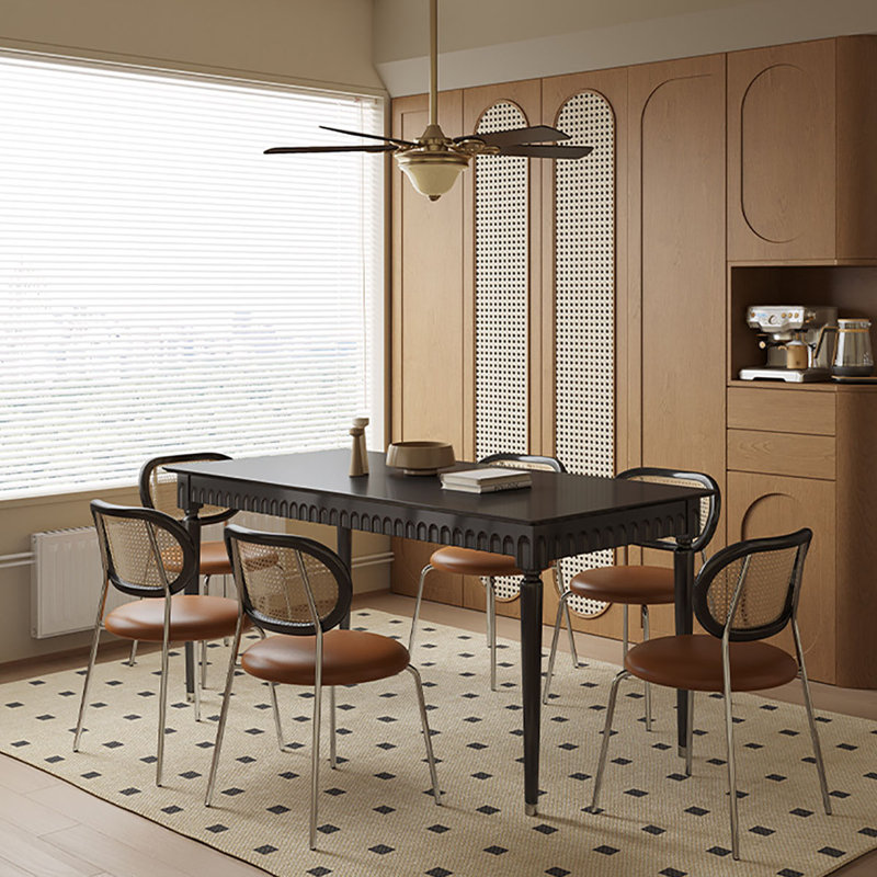 Twilley, 29.1"H x 55.1"L x 31.5"W