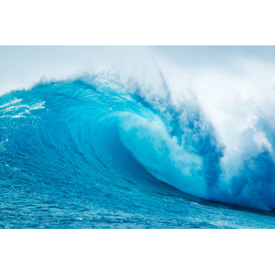 " Blue Ocean Wave " by Epicstockmedia