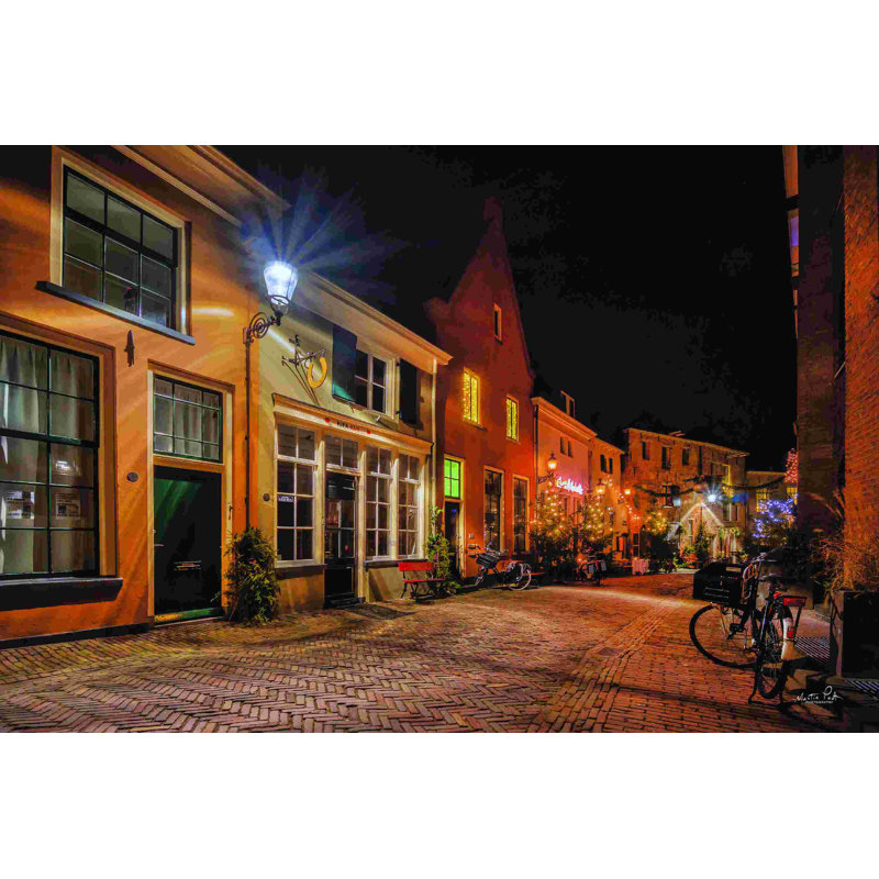 Nighttime City Street 2, H 8 po x l 12 po, Non, Toile tendue