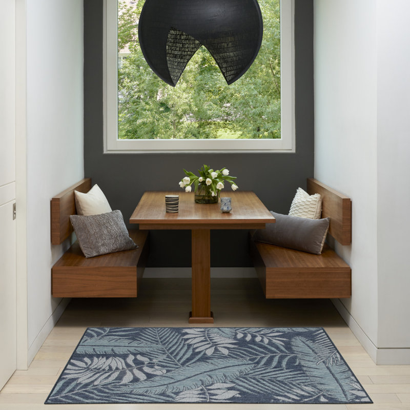 Rectangle Alduina Floral Polypropylene Indoor/Outdoor Area Rug in Blue/White, Rectangle 2' x 3'