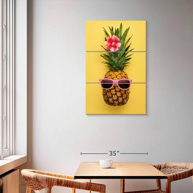 Yarlin Summer Fashion Pineapple, 57" H x 36" W