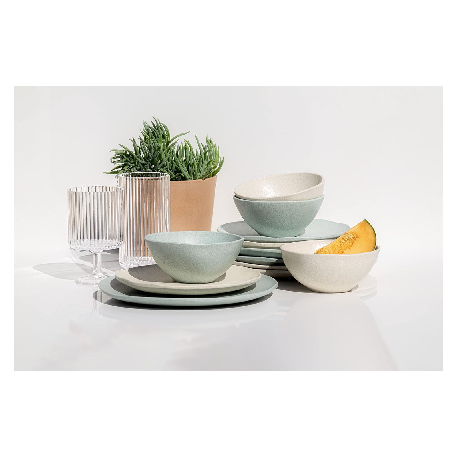 Rudmal Organic Wheat PP Dinner Plate, Sage Green