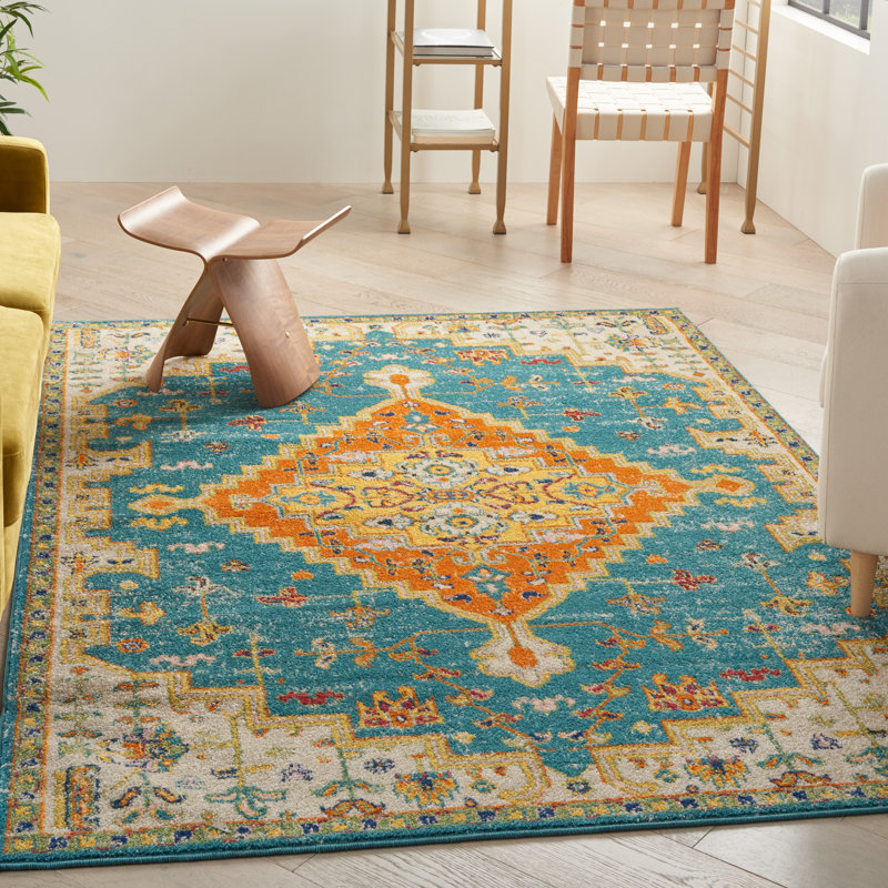 Weslyn Oriental Indoor Rug, Rectangle 5'3" x 7'3"