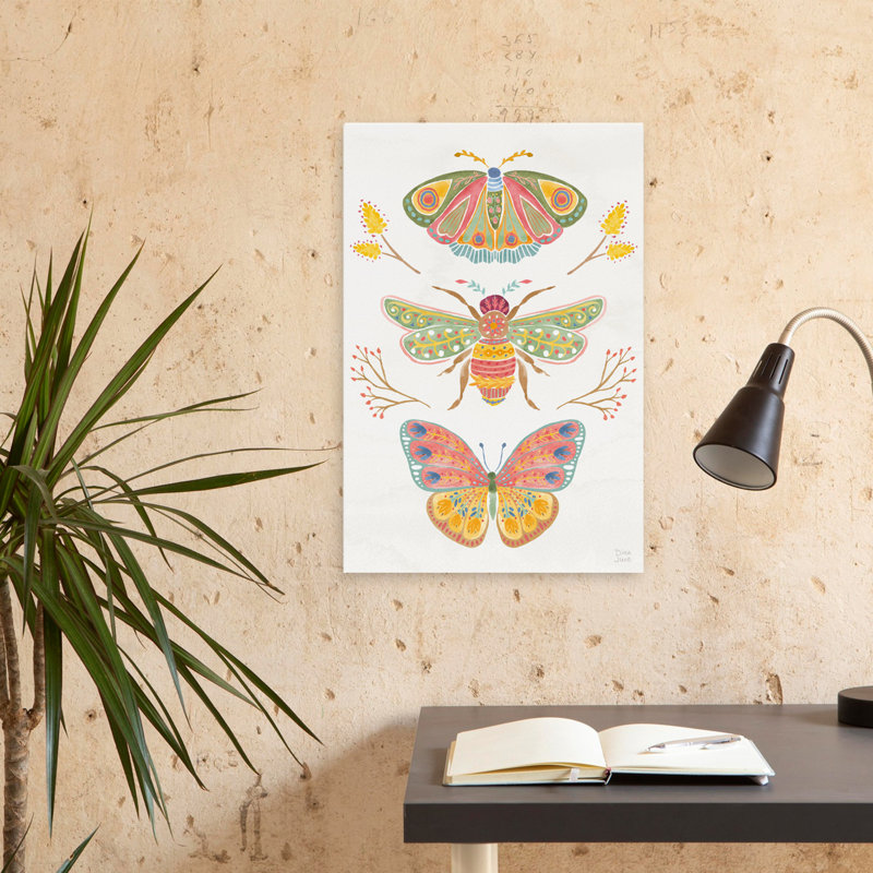 Bright Fly VIII, animal contemporain bleu, abeille florale, H 24 po x l 16 po