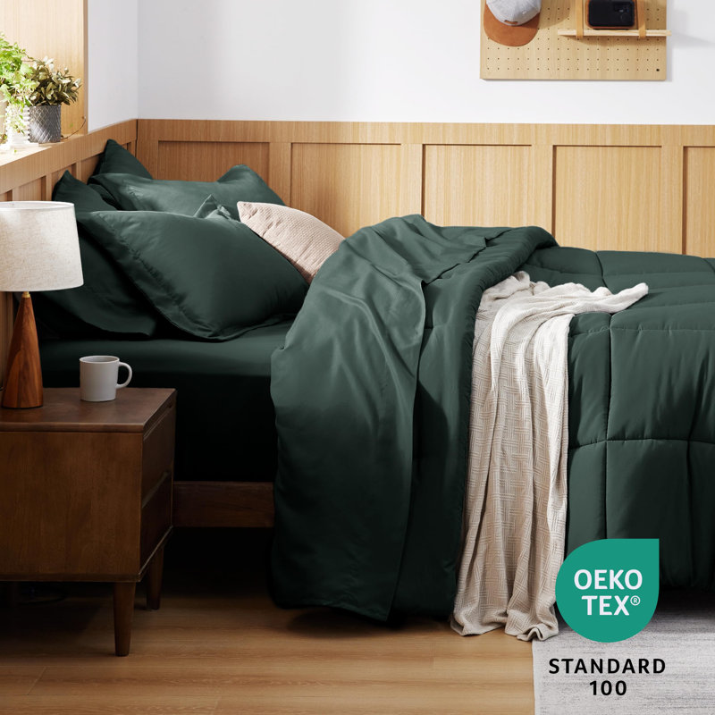 Bedsure Quilted Design Comforter Set, Queen Comforter + 6 Additional Pieces, Forest Green