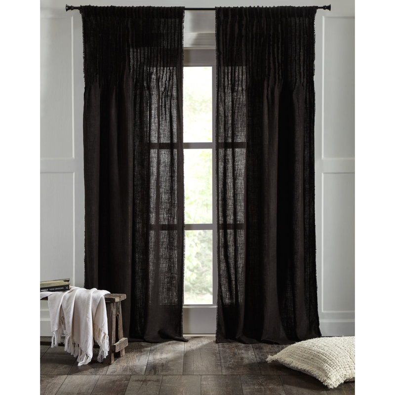 Rideau simple semi-transparent en lin Raphael, L 30 po x L 108 po, Noir, noir, noir, noir