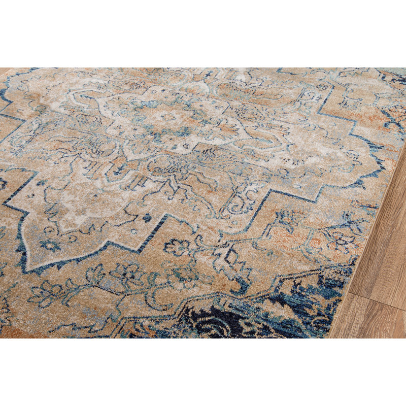 Moscow Oriental Indoor Rug, Runner 2'3" x 7'6"