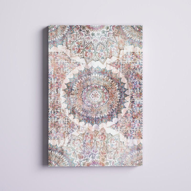 «Rust Mandala» par Marmont Hill - peinture sur toile tendue, H 18 po x l 12 po x P 1,5 po