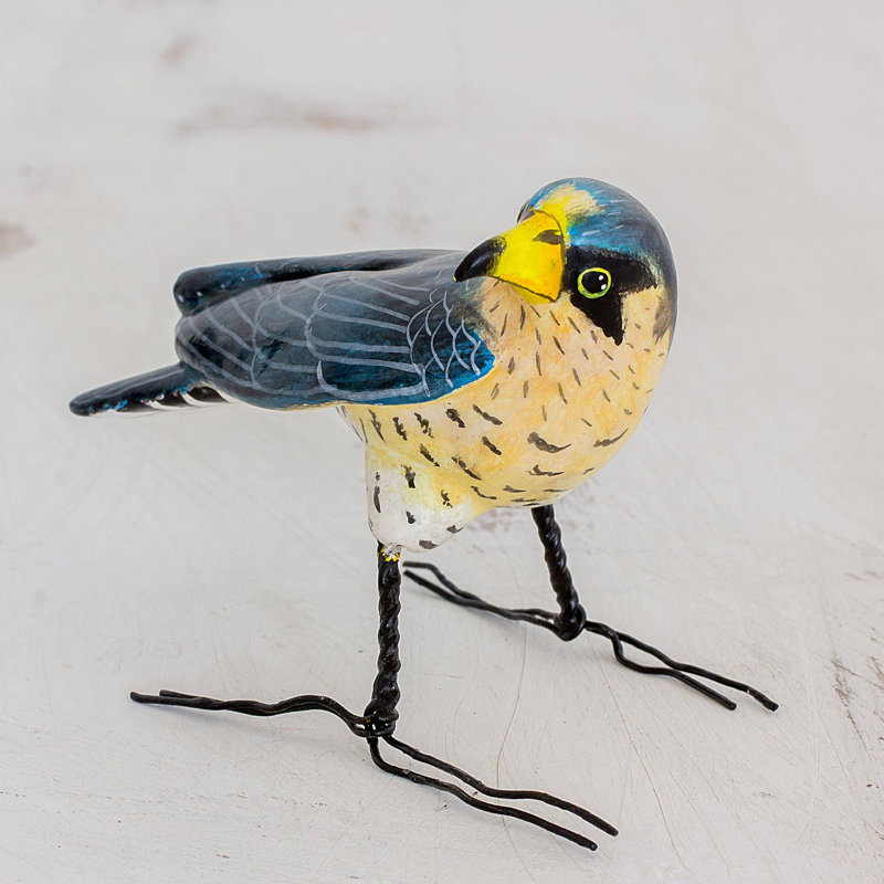 Figurine en céramique Duesbury Peregrine Falcon