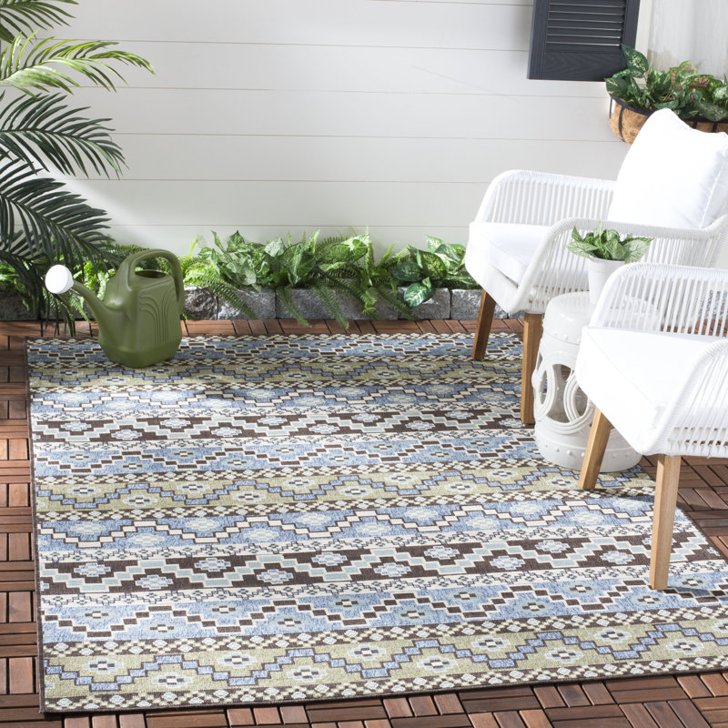 Northpoint Southwestern Indoor/Outdoor Area Rug, Rectangle 4' x 5'7"