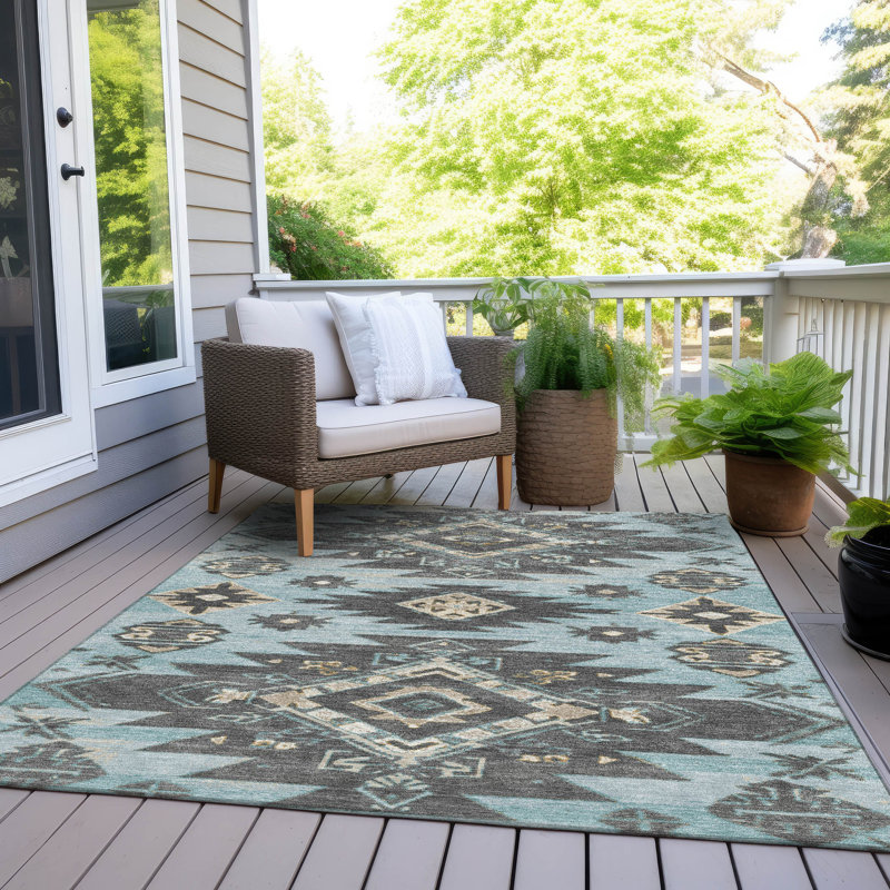 Machine Washable Indoor/Outdoor Xhevrie Teal Rug, Rectangle 5' x 7'6"