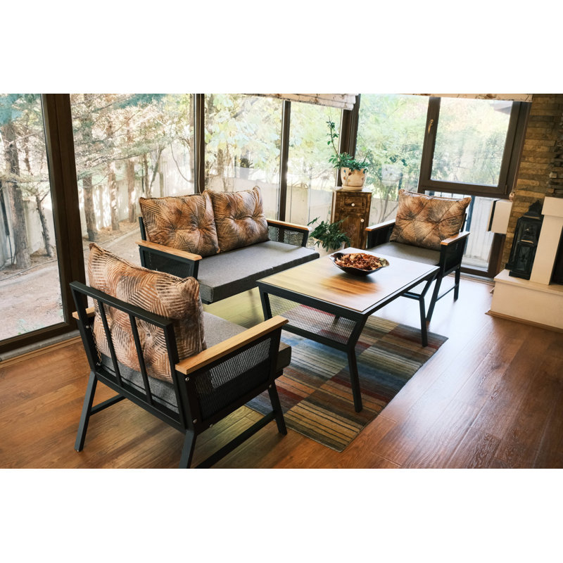 Valovi Outdoor Table Set