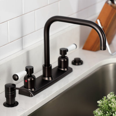 Robinet de cuisine central Kingston