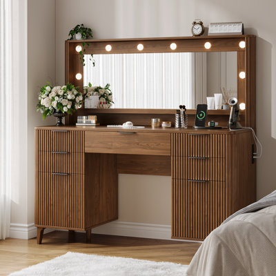Fluted Makeup Vanity Desk With Large 39.3" Mirror And Lights
