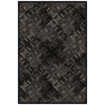 Tapis noir / brun foncé en cuir de vache à motif géométrique Pandora