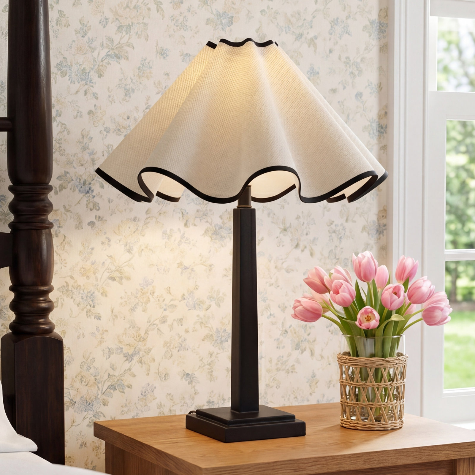 Resin Rattan Table Lamp