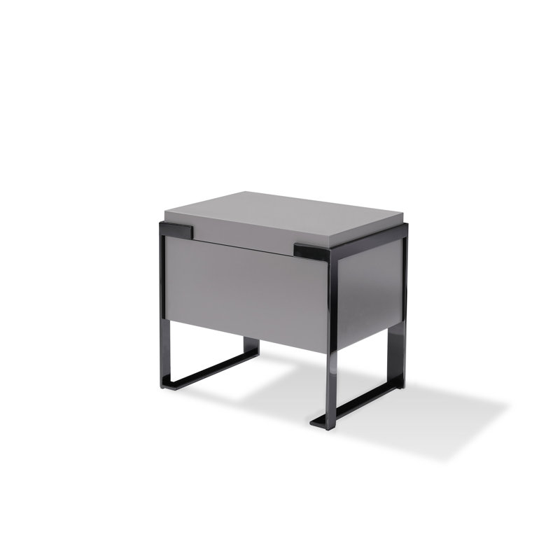 Kert 23.5'' W Nightstand