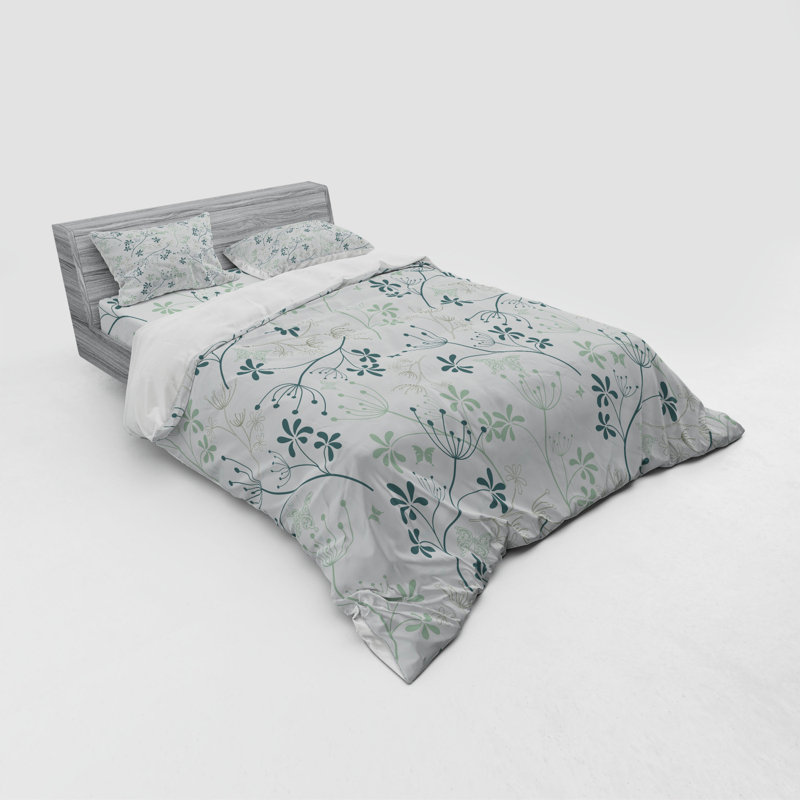 Farmhouse / Country Polyester Floral Duvet Cover, Queen Duvet Cover + 3 Additional Pieces