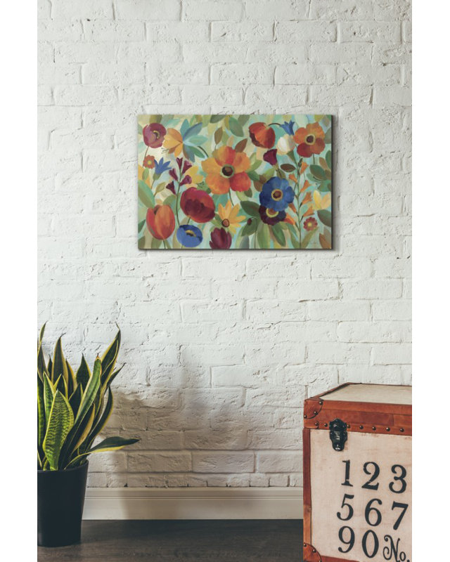 «Summer Floral V» par Silvia Vassileva, art mural sur toile, H 12 po x l 18 po x P 0,75 po