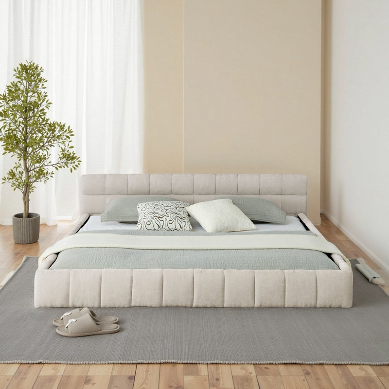 Très grand lit plateforme tapissier California, Beige