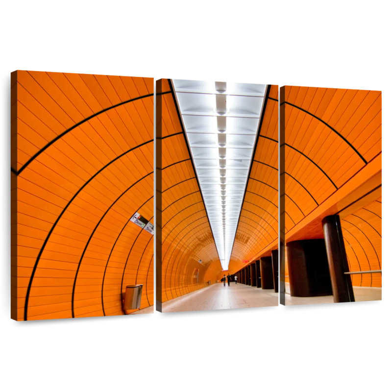 Nicci Empty Marienplatz Station, 48" H x 74" W
