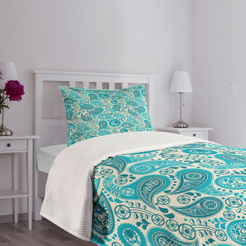 Paisley Blue Twin Quilted Bedspread Set with Sham