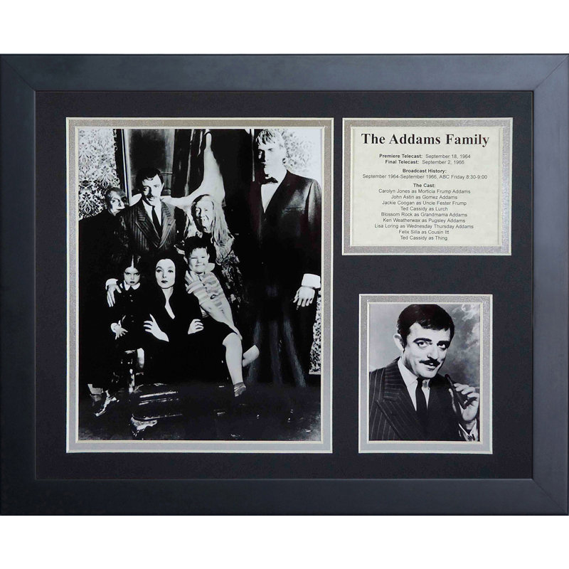 Souvenirs encadrée the addams family