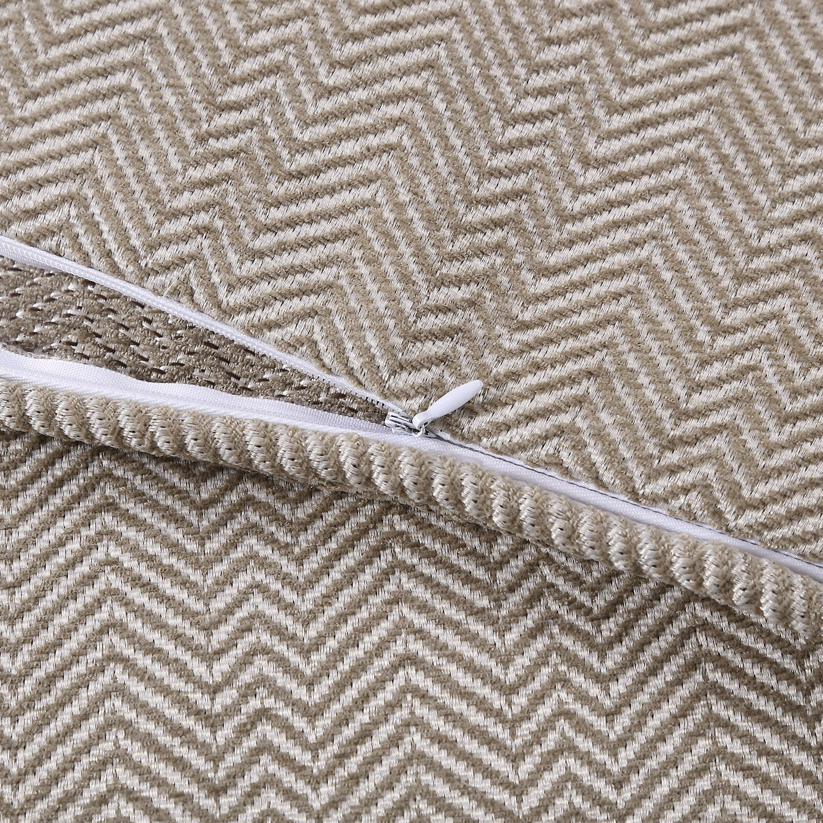 Chenille Herringbone Comforter Set, King Comforter + 2 King Shams, Sand