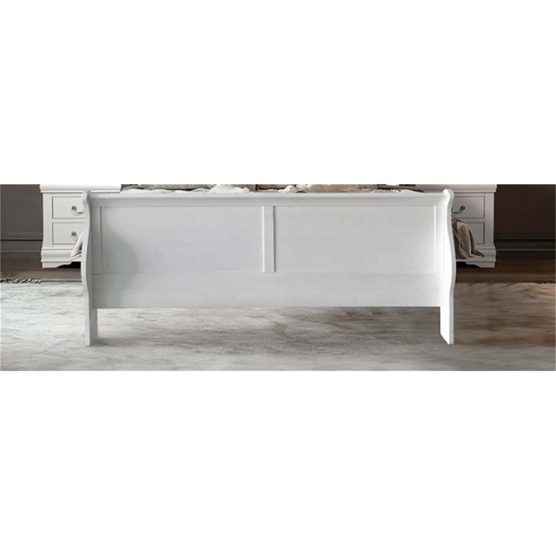 Grand lit Louis Louis III à finition blanche avec conception de traîneau, fabrication durable et assemblage facile pour les chambres à coucher modernes.